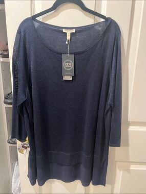 Eileen Fisher midnight ballet Neck Lightweight 3/4 Long Sleeve Top